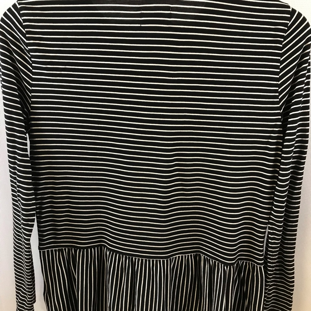 Old Navy striped Top black & white XS Long sleeve - Picture 8 of 8
